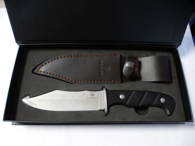 Pumori Jagdmesser, mit Sandelholz-Griffschalen